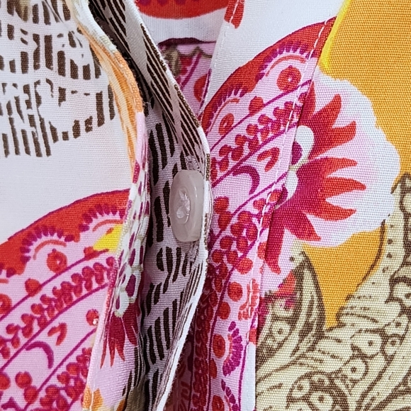 Chico's Women's 100% Cotton Paisley No Iron Button Down Shirt - Picture 6 of 8